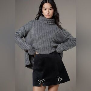 NWT! Anthropologie Avec Les Filles Bow Embellished Slit Mini Skirt 🎾